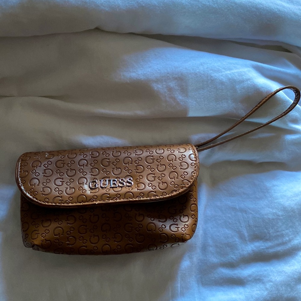 Guess Make up Bag